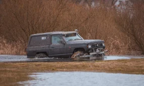 В Акмолинской области автомобиль унесло в реку