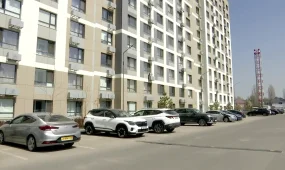 Алматыда тұрғындар сатып алған тұрақ орнына көше салынбақ