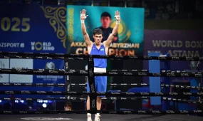 Казахстанские боксеры завоевали золото и серебро чемпионата Азии в Улан-Баторе
