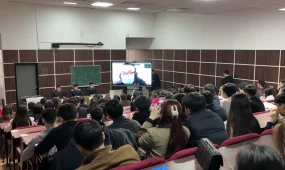 Студенттер есірткі қылмысы үшін сотталғандармен телекөпір арқылы тілдесті