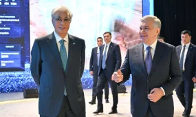 Қазақстан мен Өзбекстан президенттері жасанды интеллект хакатонына барды