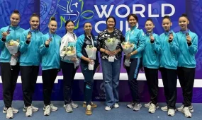 Сборная Казахстана завоевала серебро на этапе Кубка мира по художественной гимнастике в Ташкенте