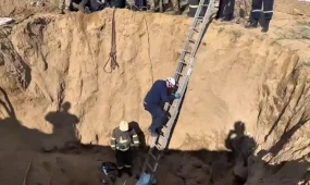 Два человека погибли во время обвала грунта в Павлодаре