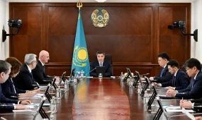 Некоторые регионы Казахстана не достигают планового роста экономики, Олжас Бектенов поручил усилить контроль