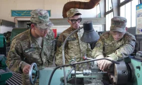 Алматыда Қарулы күштердің жөндеу мамандарының алғашқы легі оқуын аяқтады