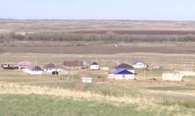 Жители пригорода Актобе несколько лет ждут центрального водоснабжения