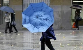 В Астане ветер, в Шымкенте и Алматы дождь: погода в субботу, 18 апреля