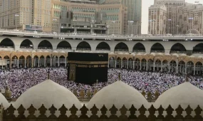 Меккеге кіруге қатысты жаңа шектеулер енгізілді