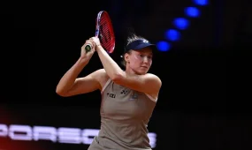 Елена Рыбакина выиграла престижный турнир в Штутгарте