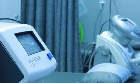 «Қайтыс болған адамдарға қызмет «көрсеткен»: Павлодарда медицина саласында заңбұзушылық анықталды