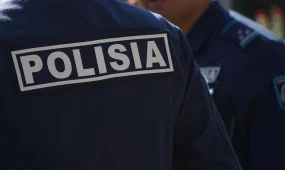 Патрульные спасли женщину на улице в Астане (ВИДЕО)