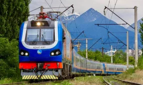 Спецвагоны для пассажиров с инвалидностью появятся на казахстанской железной дороге