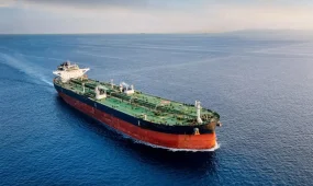 АҚШ Үнді мұхитында ирандық мұнай тиелген танкерді басып алды