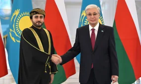 Токаев принял премьер-министра Омана