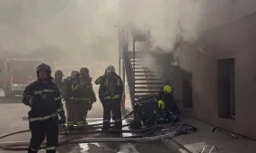 В Астане произошёл пожар в здании с сауной (ВИДЕО)