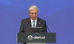 Президент посетил Международный центр искусственного интеллекта Alem.ai