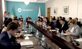 Депутаты маслихата фракции «AMANAT» рассмотрели ход реализации предвыборной программы и обсудили проект «TURGYNDAR AMANATY»