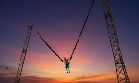 На ярмарке в Севилье оборвался аттракцион - пострадали люди