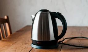 «Один чайник на всех» - роженицы в Актау пожаловались на условия в перинатальном центре