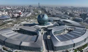 Президенты Казахстана и Израиля посетили Международный центр искусственного интеллекта Alem.ai