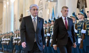 Чех Республикасының Премьер-министрі Андрей Бабиш келді