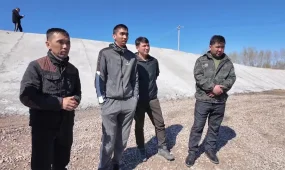 Строителям задолжали около 300 млн тенге за возведение защитной дамбы в СКО