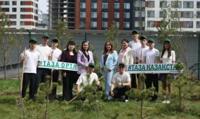 «Түлектердің ағаш егуі» эко-челленджі бір мезгілде ұйымдастырылды