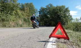 Алматы облысында полицей өз әйелін қызметтік көлігімен қағып кеткен