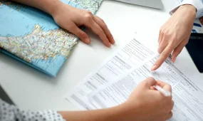 За аферу с турпутевками на 20 миллионов тенге осужден житель ВКО