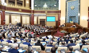 Парламент принял во втором чтении Конституционный закон «О Курултае»