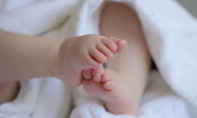 В Астане мать лишили родительских прав за продажу новорожденного ребенка