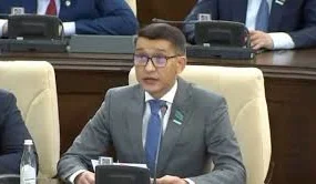 Депутат Адамбеков «Таза Қазақстан» қағидаттарын барлық саяси партиялар бағдарламаларының бір бөлігіне айналдыруды ұсынды