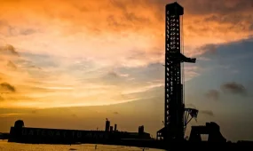 SpaceX попробует запустить самую большую ракету в истории человечества уже сегодня ночью