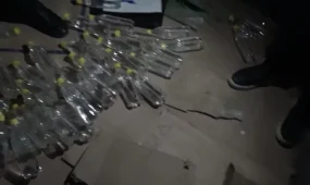 В Усть-Каменогорске ликвидировали сеть подпольных цехов по производству суррогатного алкоголя