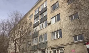 В Актобе жителям отремонтированного по программе модернизации дома арестовали счета из-за технического сбоя
