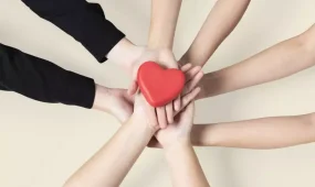 Әрбір екінші қазақстандық мұқтаж жандарға көмектеседі