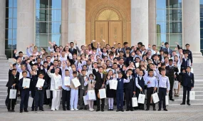 В Акорде провели экскурсию для школьников со всего Казахстана