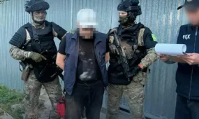 ҰҚК Алматы облысында ер адамды есірткі дайындап жатқан жерінен ұстады