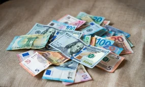Доллар приблизился к отметке в 490 тенге - Нацбанк обновил курсы валют