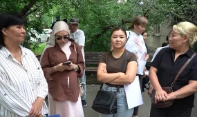 Елімізде 300-ге жуық адам тіл оқыту курсына сеніп, сан соғып қалды