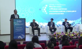 Алматыда алғаш рет үш науқасқа роботтың көмегімен тегін операция жасалды