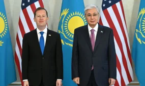 Глава государства принял Специального посланника Президента США по Южной и Центральной Азии Серджио Гора (ВИДЕО)