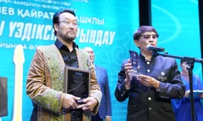 Shakarim University оқытушысы дүниежүзілік рекордтар кітабына енді