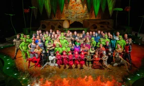 Сахна сыртындағы құпиялар және аншлаг жинаған премьера: Cirque du Soleil Алматыдағы OVO гастрольдерін бастады