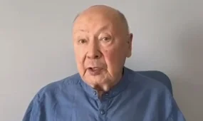 88-летний профессор ЕНУ заявил о потере жилья из-за мошенников