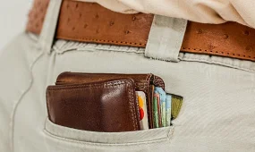 Доллар - 489,33 тенге: курсы валют на 15 июня