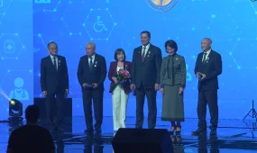 Медицина қызметкерлері марапатталды