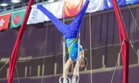 Дмитрий Патанин спорттық гимнастикадан Азия чемпионатының финалында өнер көрсетті