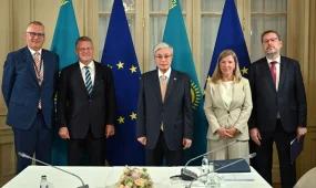 Мемлекет басшысы ЕО және Еуропалық инвестициялық банктің ресми тұлғаларымен кездесті