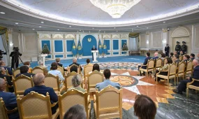По поручению Президента в этом году впервые ключи от квартир будут вручены и журналистам, работающим в областях